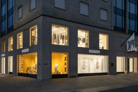 burberry flagship store london